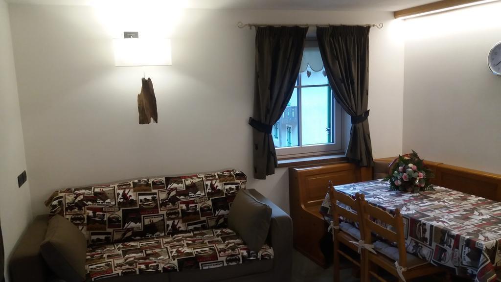 Majon De La Nona Otel Pozza di Fassa Dış mekan fotoğraf